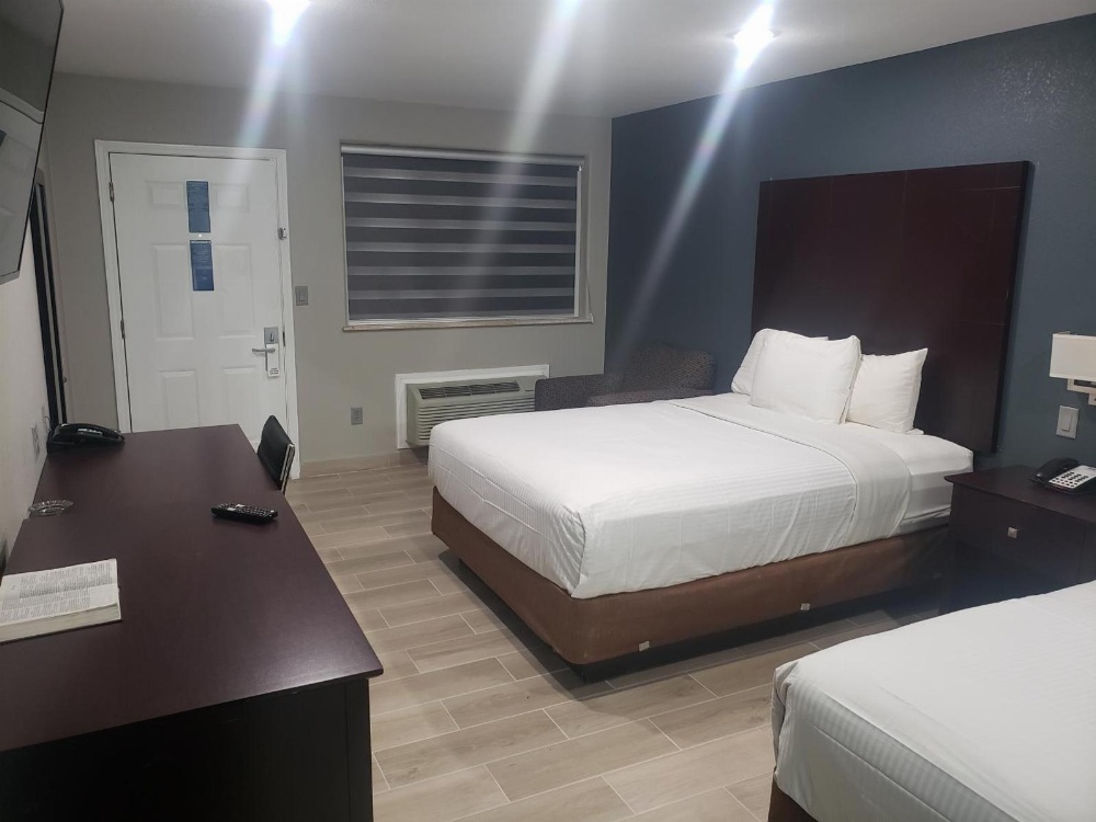 Cotulla Executive Inn Main image